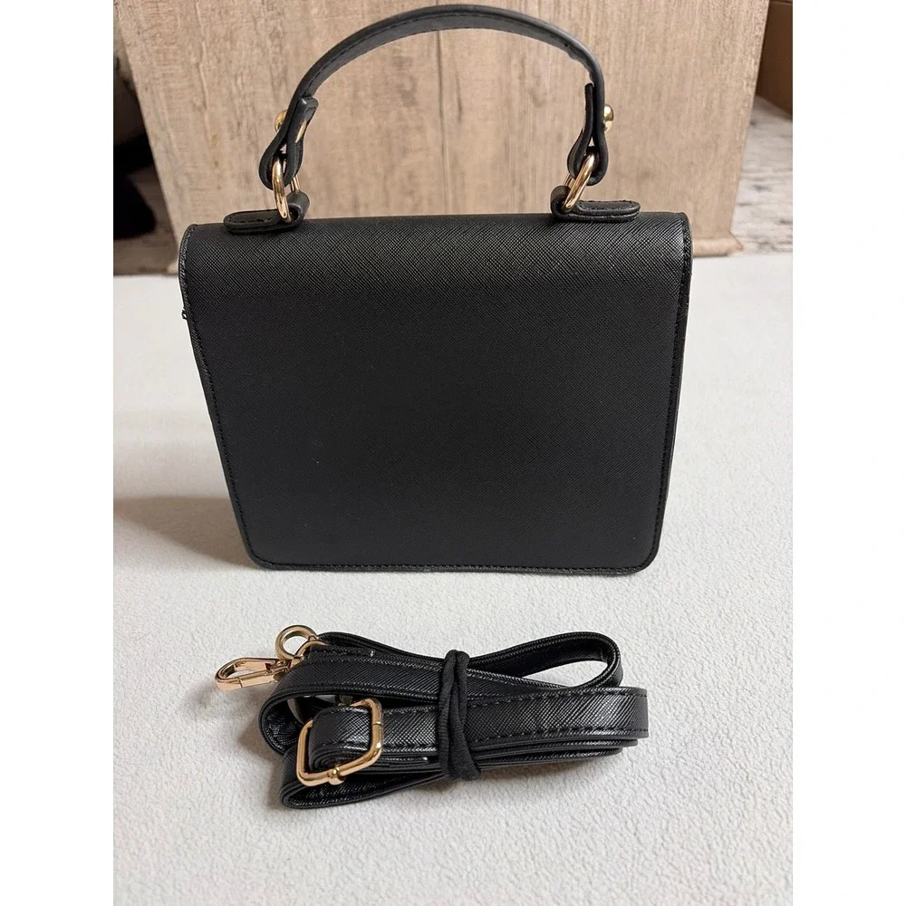 Black Heart Closure Crossbody Top Handle Handbag Women Small Textured Gold Tone